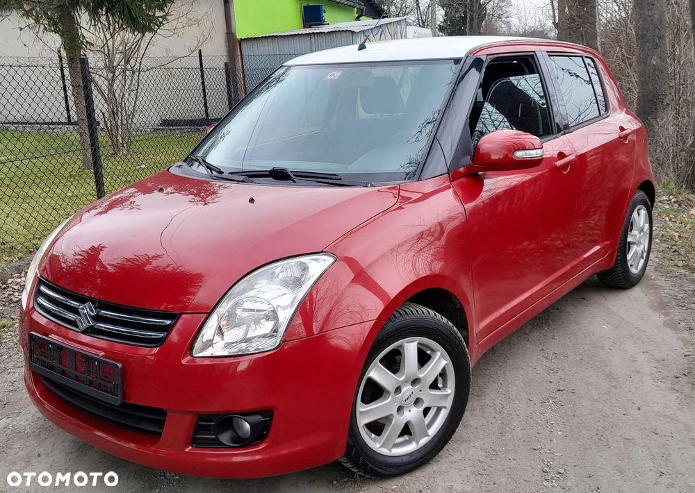 Suzuki Swift - 1