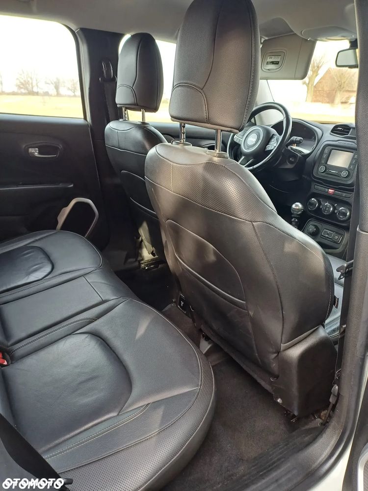 Jeep Renegade - 10