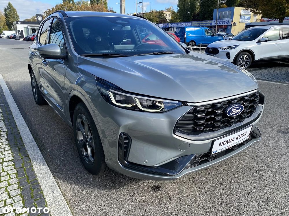 Ford Kuga 2.5 FHEV FWD ST-Line eCVT - 3