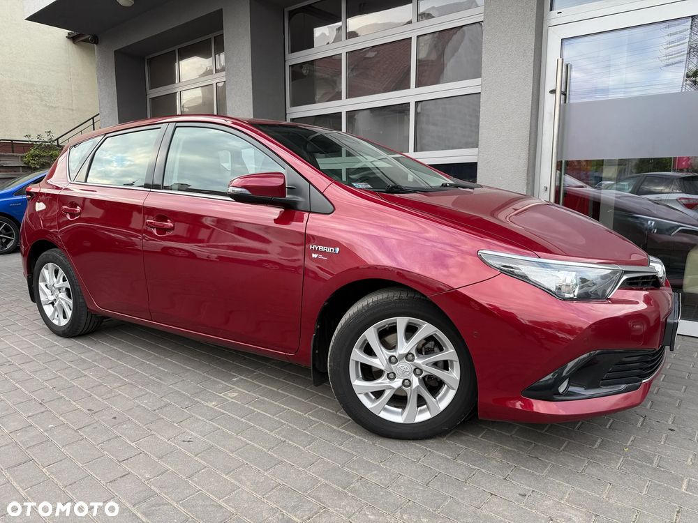 Toyota Auris Hybrid 135 Premium - 22