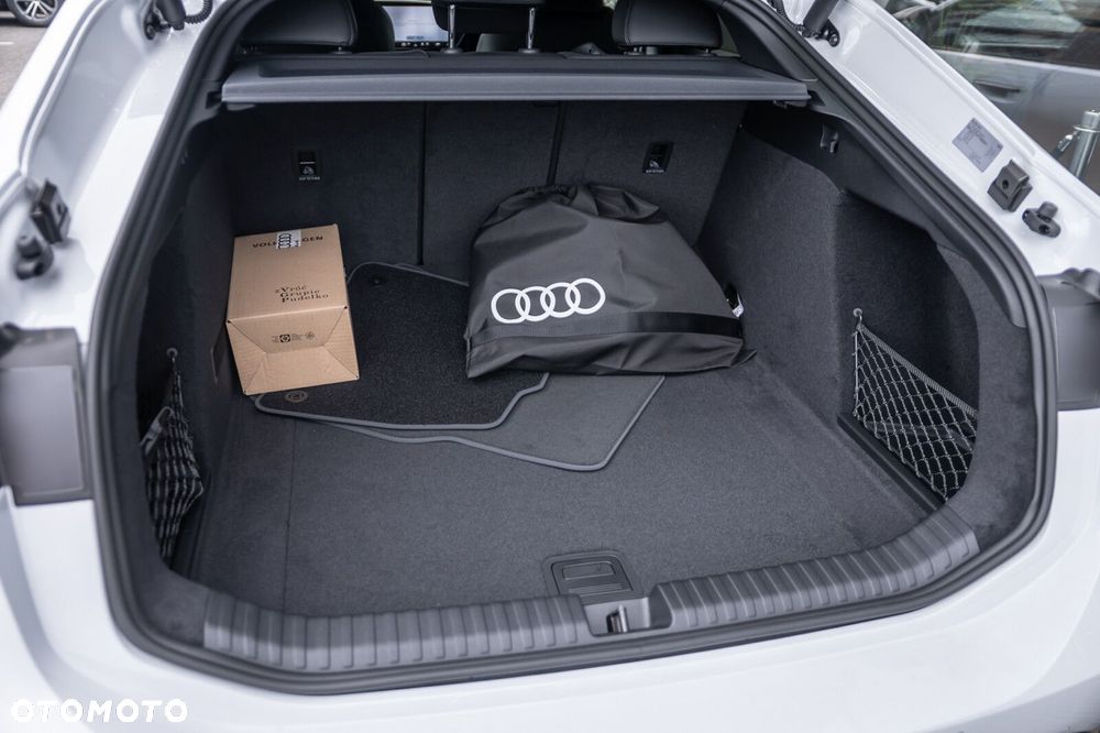 Audi A6 Sportback e-tron - 9