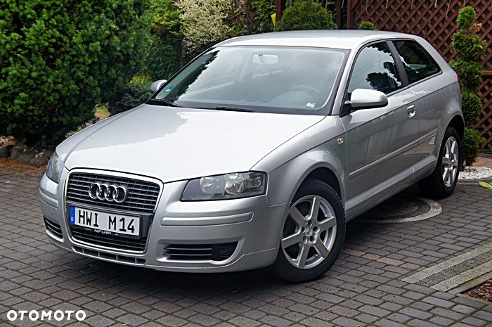 Audi A3 3-drzwiowe 1.6 Ambiente - 10