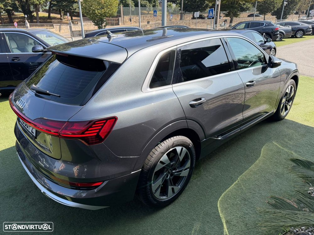 Audi e-tron 55 quattro S line - 12