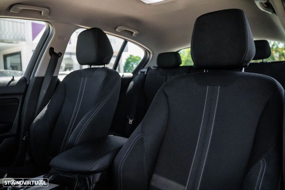 BMW 116 d Sport Line - 20