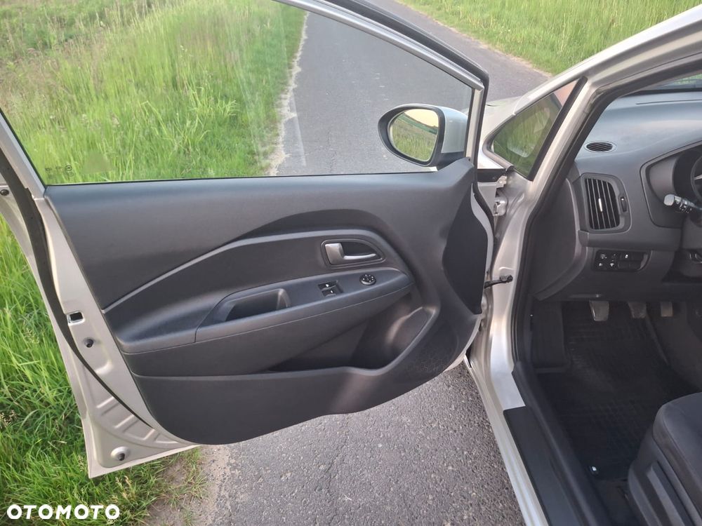 Kia Rio 1.2 ISG Dream Team Edition - 24