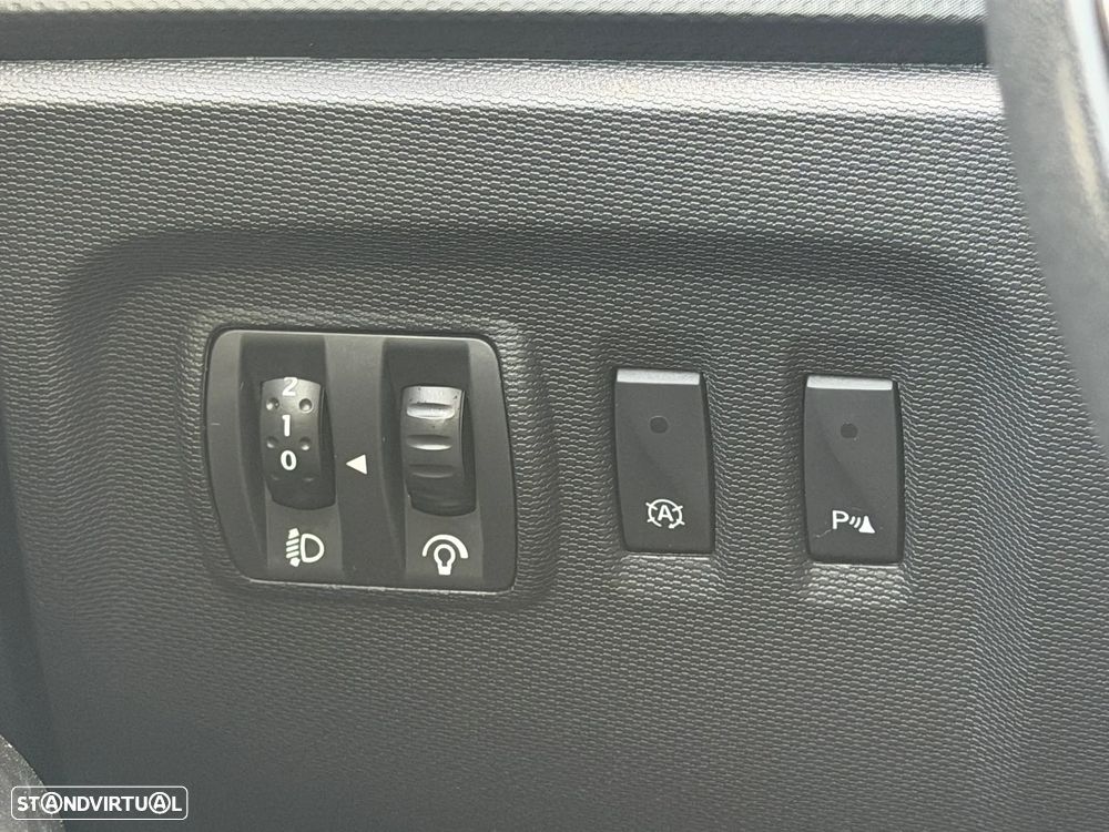 Renault Captur 1.5 dCi Exclusive - 19