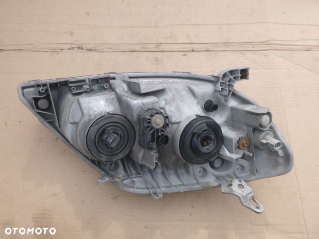 LAMPA LEWY PRZÓD LEWA PRZEDNIA TOYOTA COROLLA E12 01- - 15