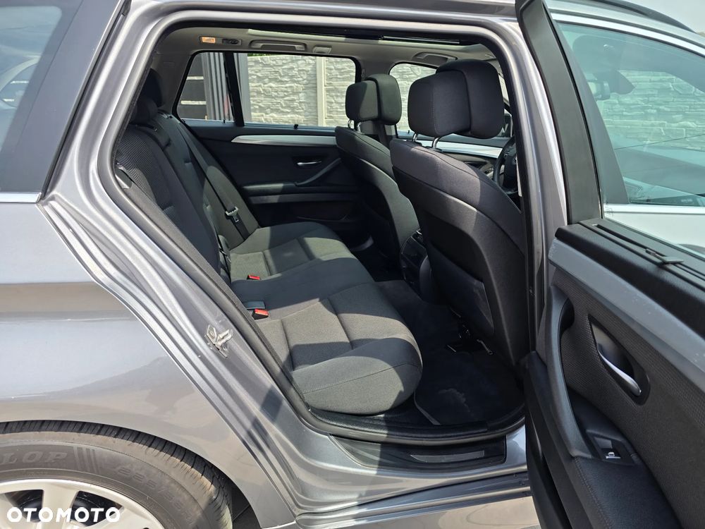 BMW Seria 5 520d - 10