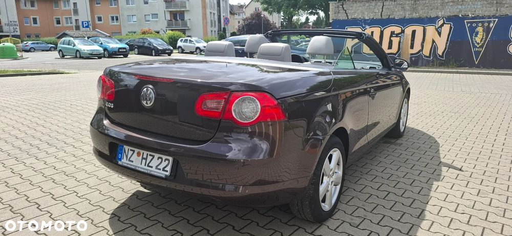 Volkswagen Eos 2.0 TDI DPF DSG Exclusive - 5