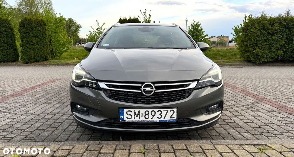 Opel Astra 1.6 CDTI Dynamic - 2