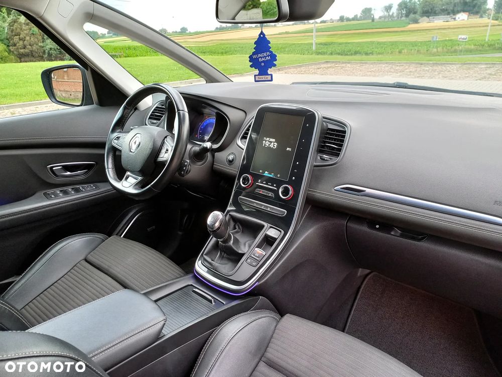 Renault Scenic BLUE dCi 120 BOSE EDITION - 24
