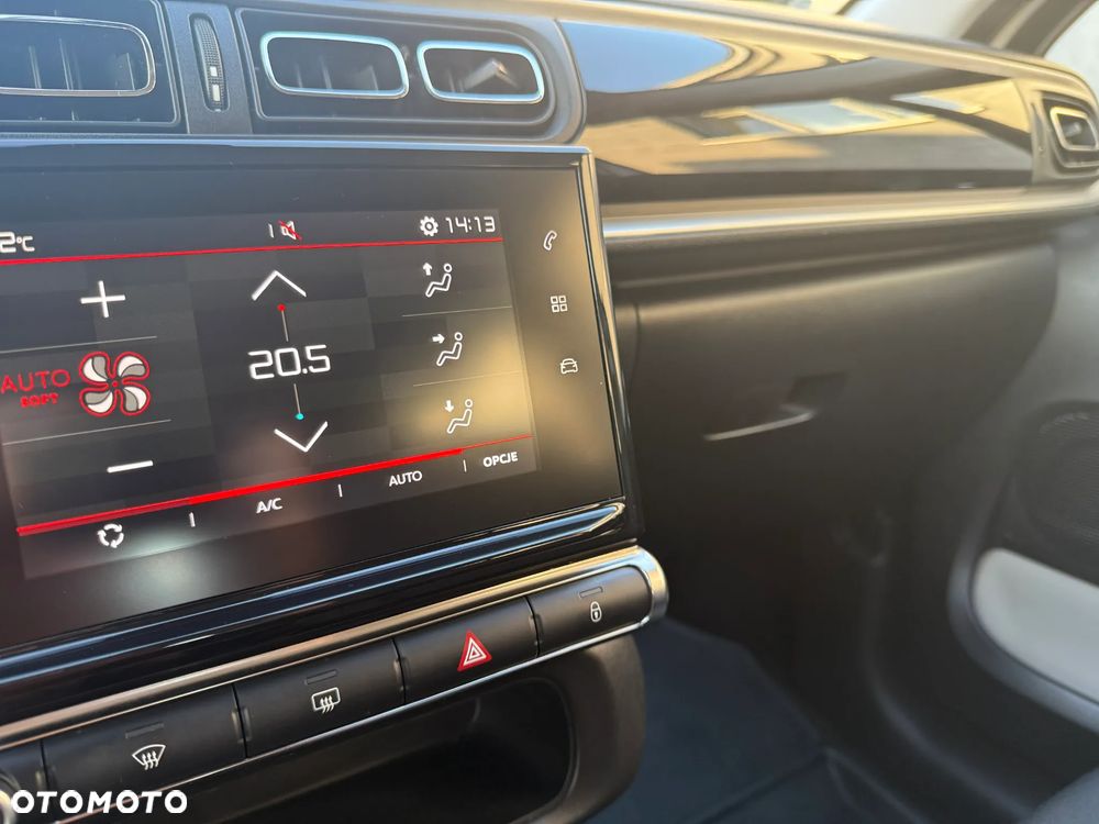 Citroën C3 1.2 PureTech Shine S&S - 28