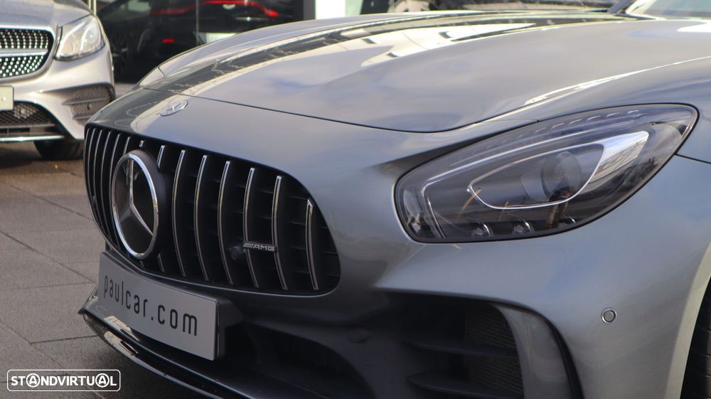 Mercedes-Benz AMG GT R - 3