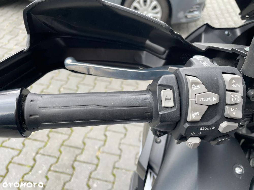 Kawasaki Versys 1000 - 11