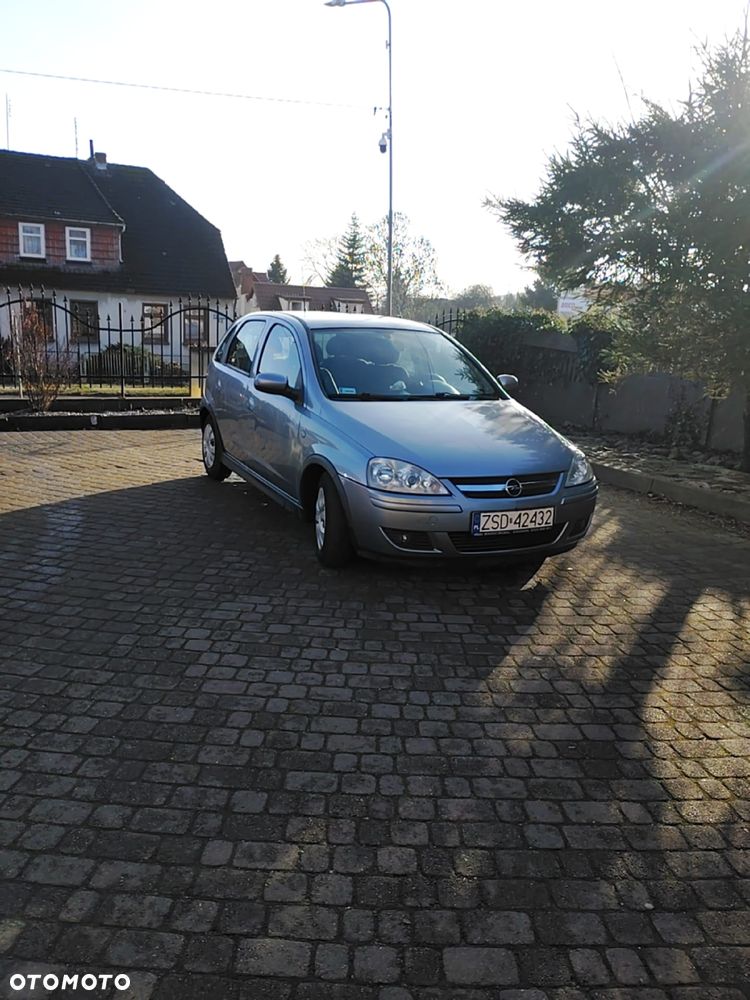 Opel Corsa 1.2 16V Enjoy - 1