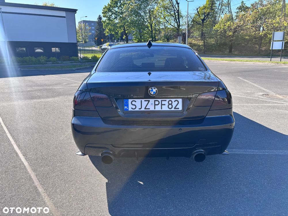 BMW Seria 3 325i - 5