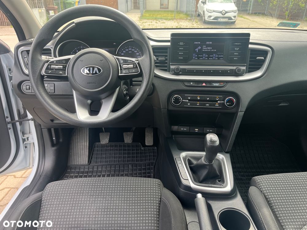Kia Ceed 1.0 T-GDI M - 9