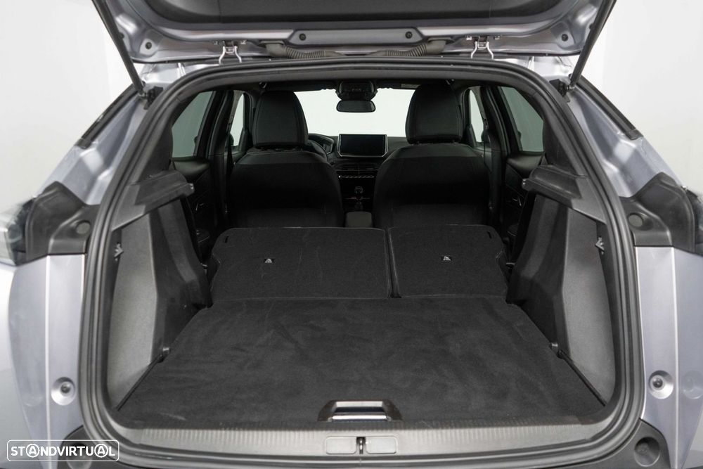 Peugeot 2008 1.2 PureTech Allure Pack - 24