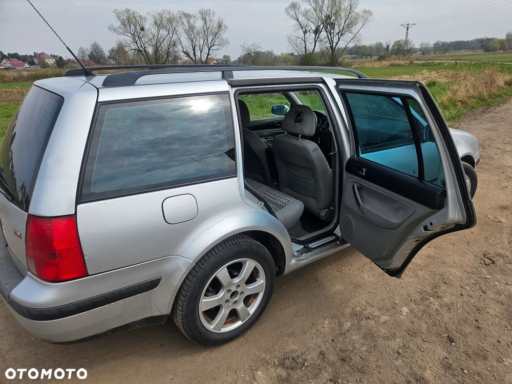 Volkswagen Bora Variant 1.9 TDI - 11