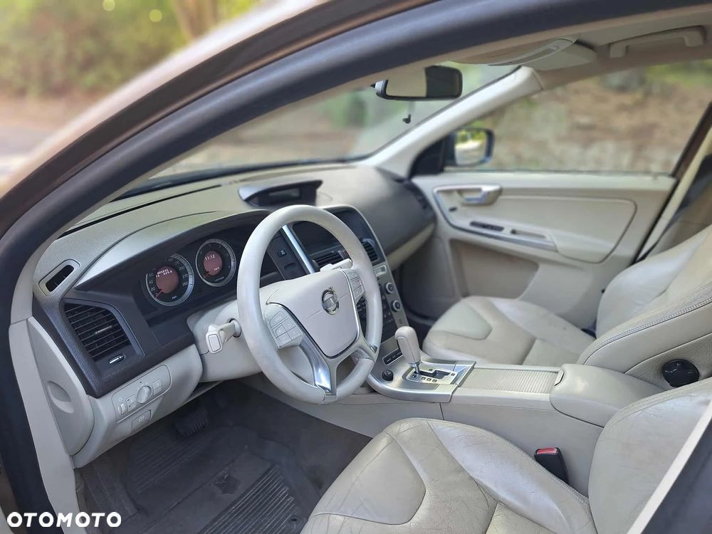 Volvo XC 60 - 9