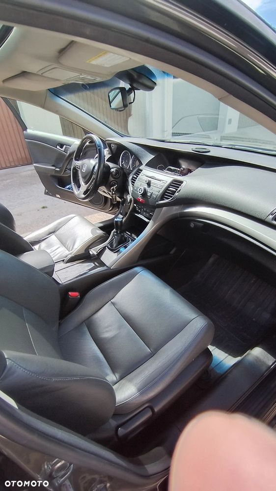Honda Accord 2.0 Executive - 2
