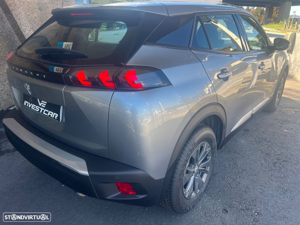 Peugeot 2008 1.2 PureTech Active Pack - 14