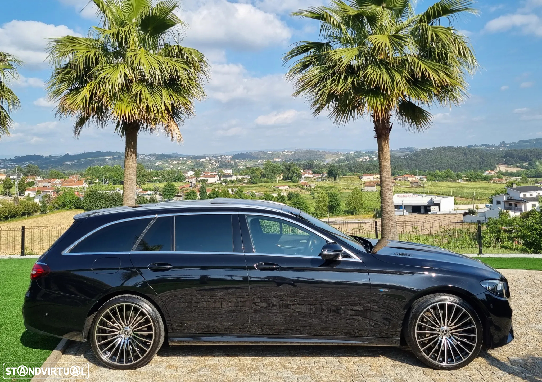 Mercedes-Benz E 300 de AMG Line - 17