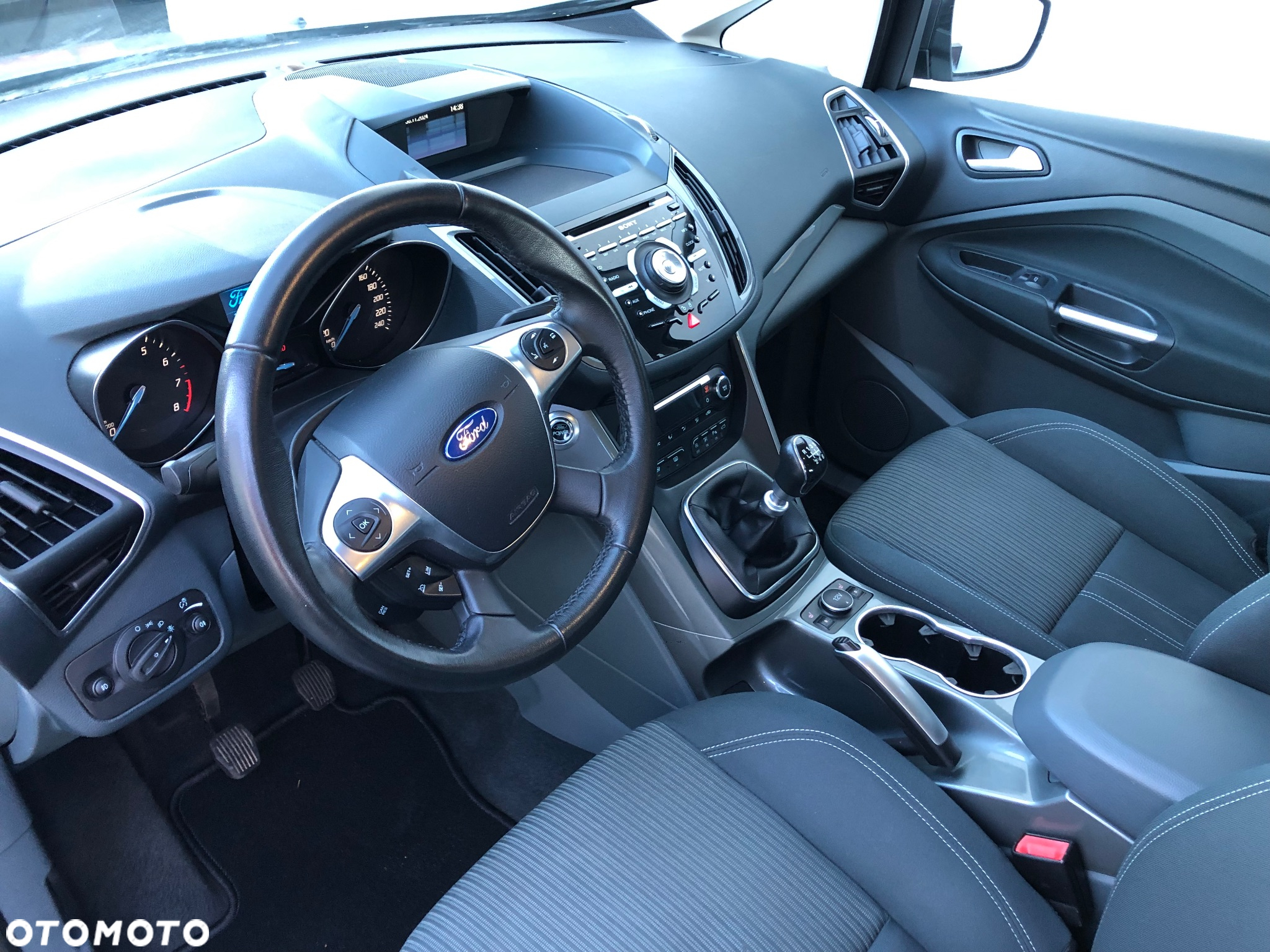 Ford Grand C-MAX - 9