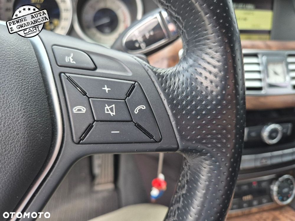 Mercedes-Benz CLS - 31