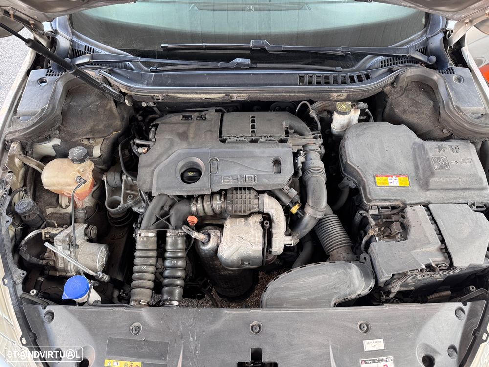 Peugeot 508 SW e-HDi FAP 110 EGS6 Access - 16