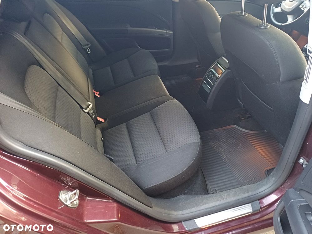 Skoda Superb 2.0 TDI Ambition - 8