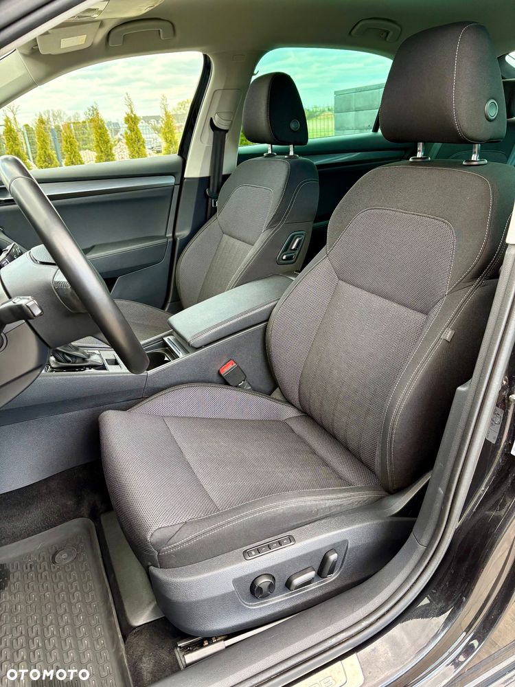 Skoda Superb 2.0 TDI SCR Style DSG - 12