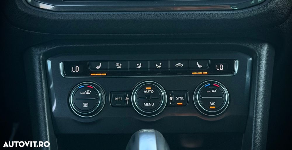 Volkswagen Tiguan 2.0 TDI SCR 4MOTION DSG R-Line - 17