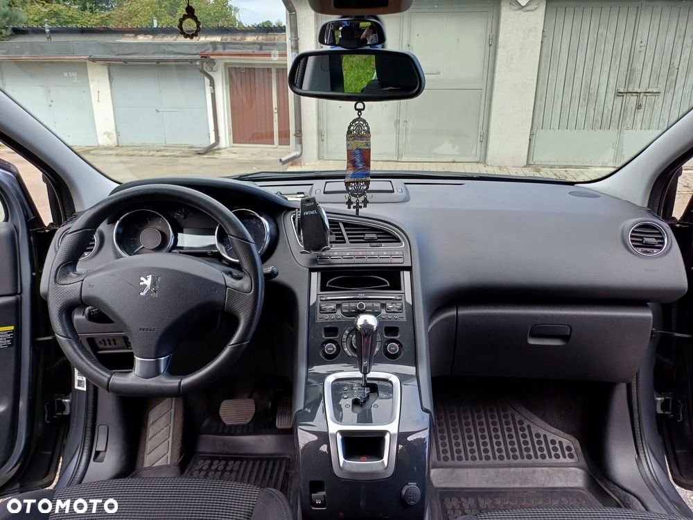 Peugeot 5008 1.6 THP Active 7os - 8