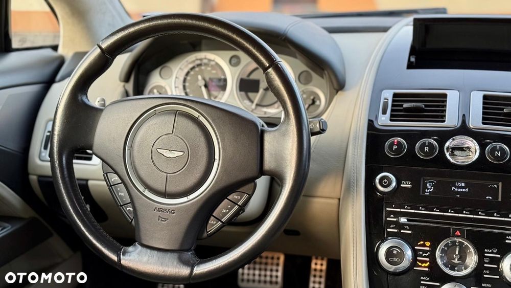 Aston Martin Rapide Standard - 13
