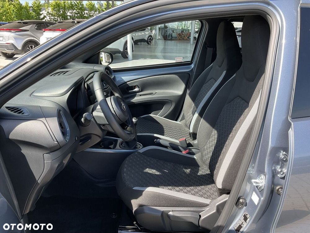 Toyota Aygo X - 15