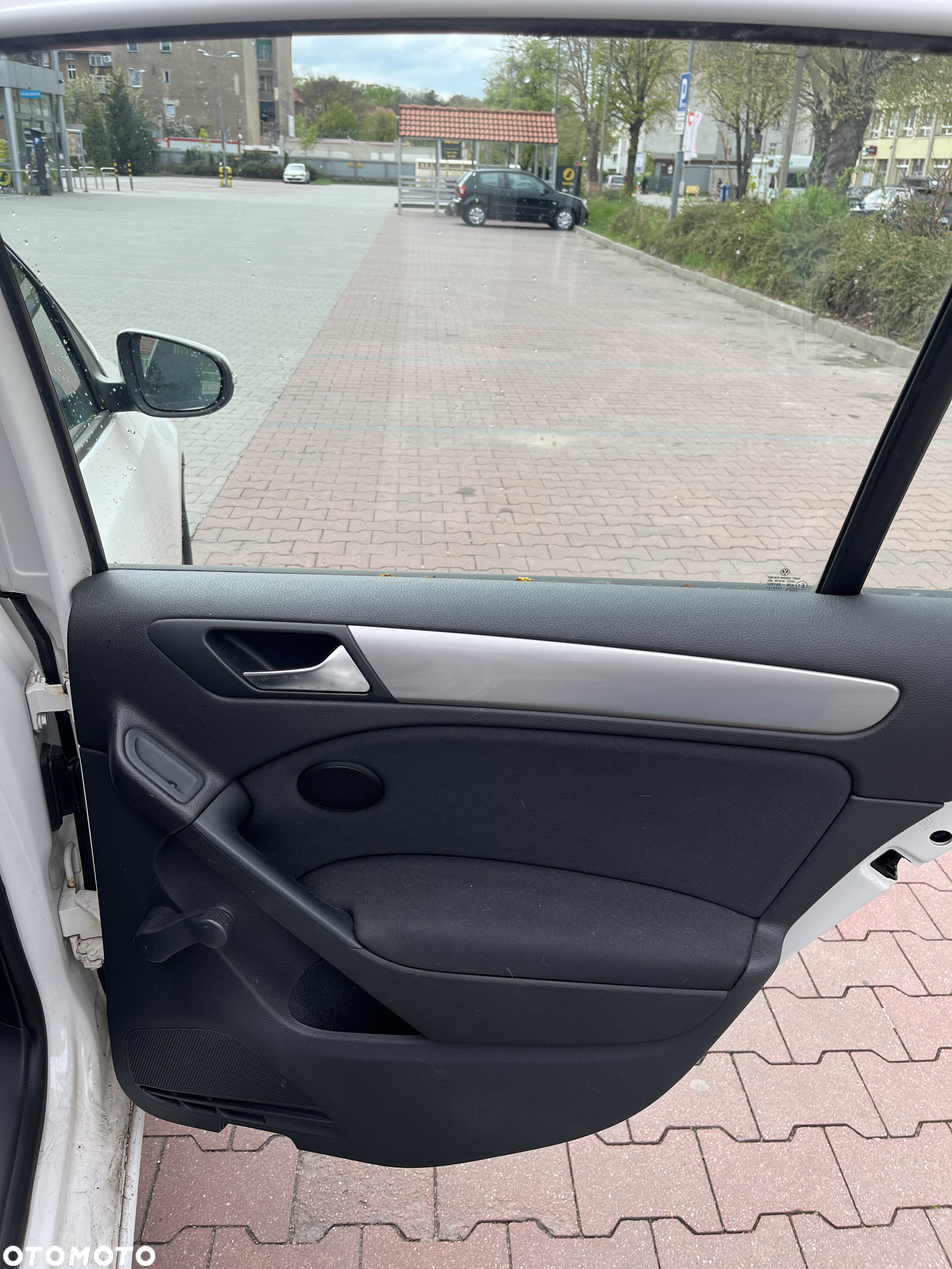 Volkswagen Golf - 31
