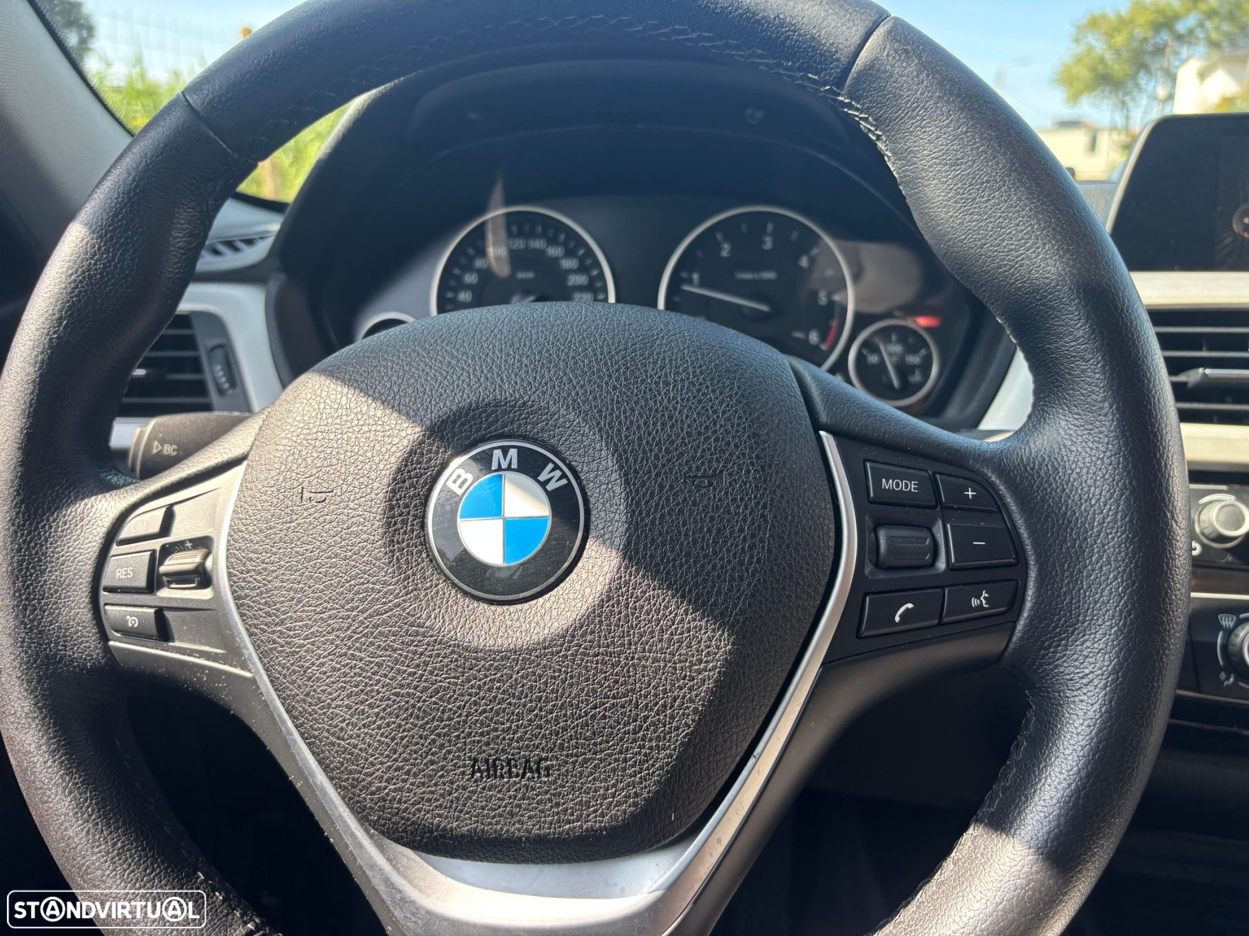 BMW 318 d Touring Advantage Auto - 19