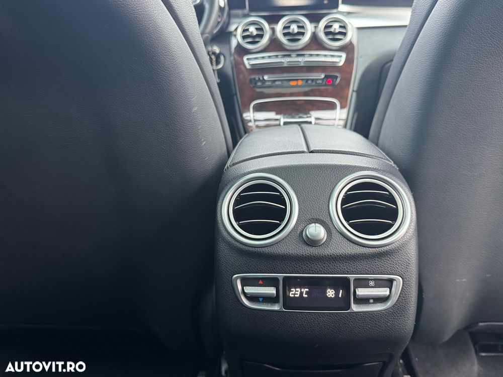 Mercedes-Benz GLC - 13