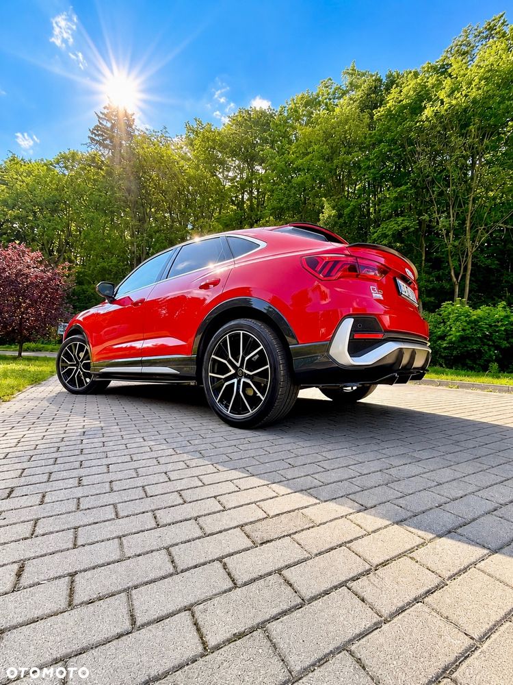 Audi Q3 Sportback - 8