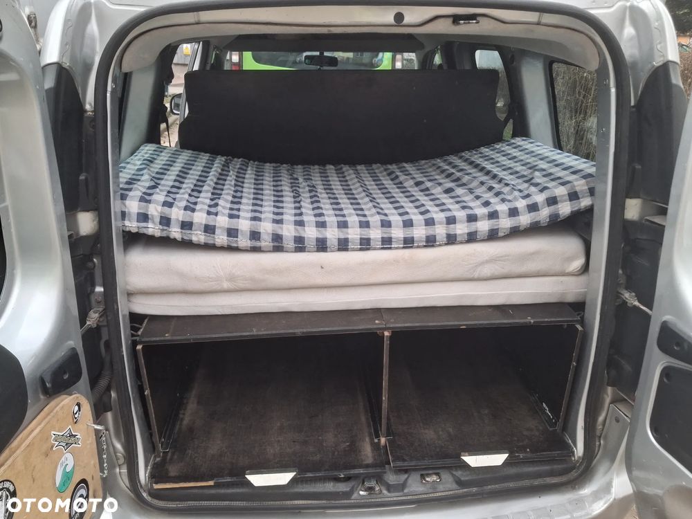 Dacia Dokker 1.5 dCi Laureate - 9