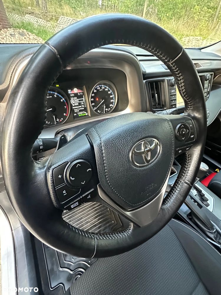 Toyota RAV4 2.0 Prestige 4x4 MS - 33