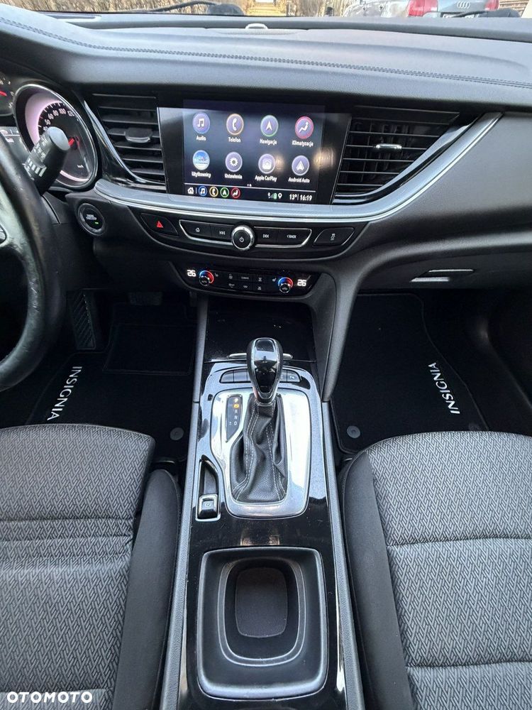 Opel Insignia - 33