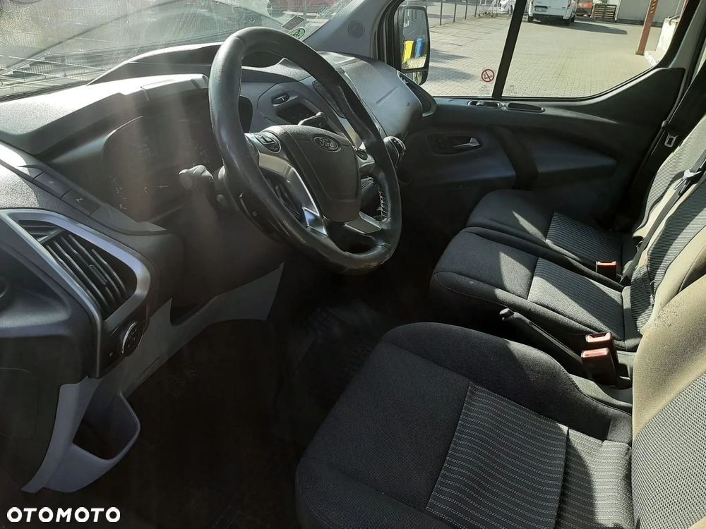 Ford Transit Custom - 7