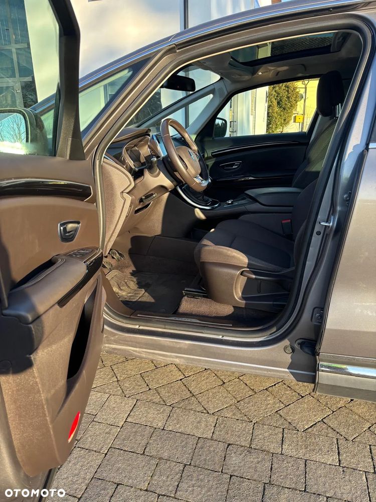 Renault Espace - 8
