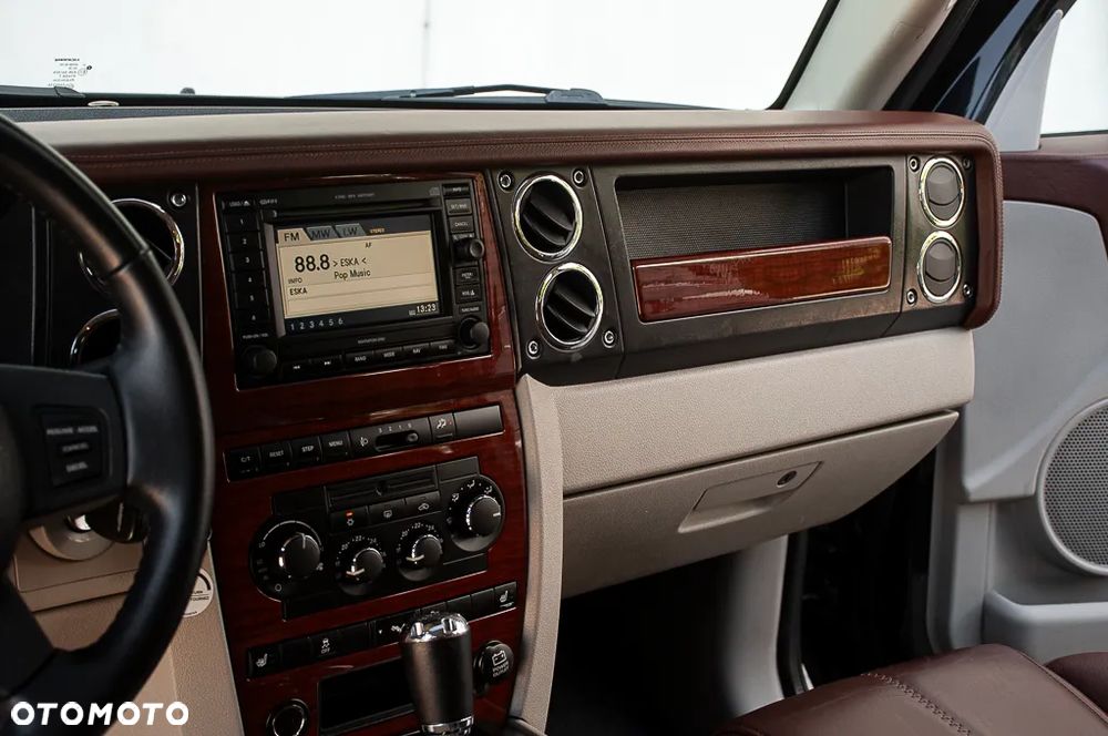 Jeep Commander 3.0 CRD DPF Automatik Overland - 33