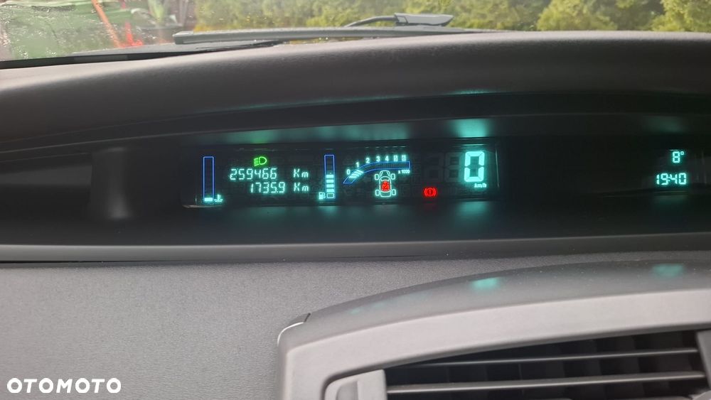 Renault Scenic 1.9 dCi Confort Privilege - 18