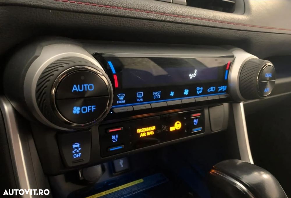 Toyota RAV4 Technik- und Style Paket - 6