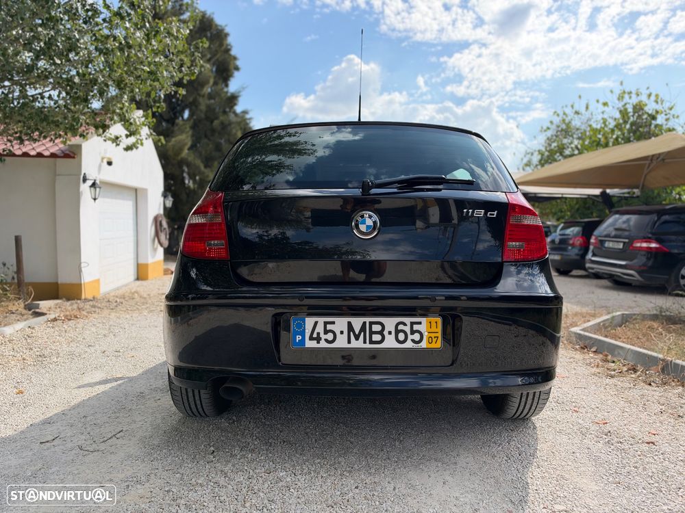 BMW 118 d - 4
