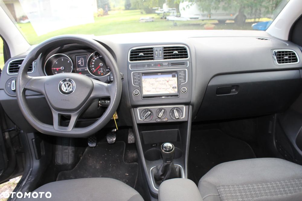 Volkswagen Polo 1.4 TDI (Blue Motion Technology) Comfortline - 9